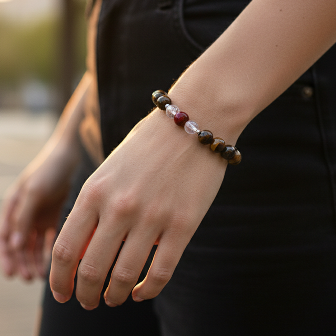 Avoirr 8mm Tiger Eye & Red Jasper Bracelet – Natural Gemstone Healing Crystal Beads for Men & Women, Handmade Stretch Adjustable Yoga, Meditation & Energy Jewelry. Size 6.5 inch fits Medium wrist 6.25-7 inches