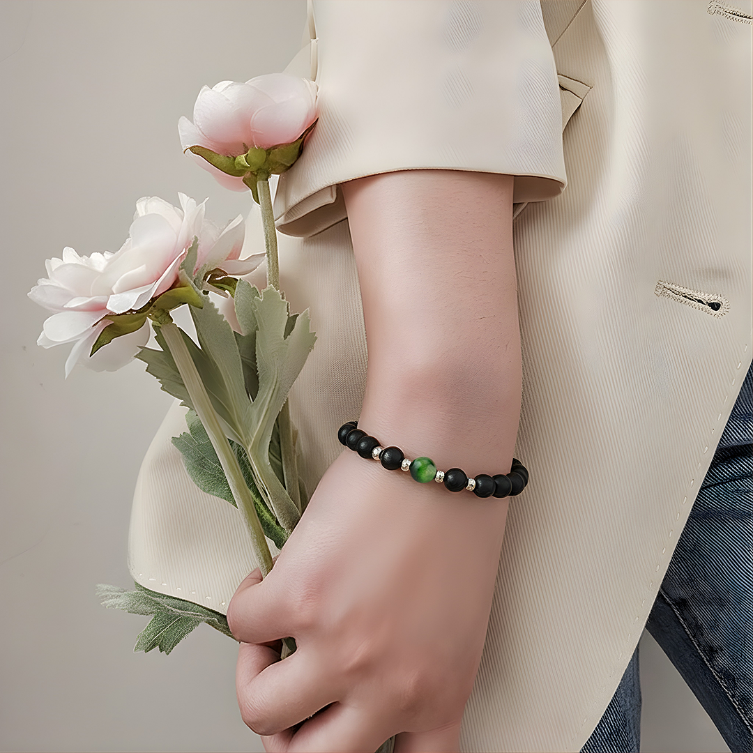 Avoirr 8mm Ebonywood & Green Tiger Eye Beaded Bracelet – Handmade Natural Semi-Precious Stone Jewelry for Men & Women, Stretch Fit 6.75 Inches for Medium Wrist